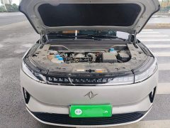 Dongfeng eπ008 210Ultra Extended Range 5-Seater - photo 19