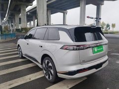 Dongfeng eπ008 210Ultra Extended Range 5-Seater - photo 4