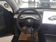 Tesla Model Y Rear-Wheel Drive - photo 10