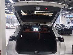 BAIC ARCFOX Alpha T5 Extended Range 1215 Yuan Jing Zhi Xing Version - ფოტო 18
