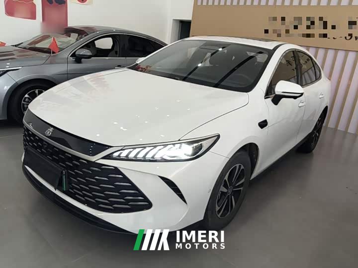 BYD Qin PLUS DM-i Smart Driving Edition 120KM Excellence