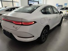 BYD Qin PLUS DM-i Smart Driving Edition 120KM Excellence - ფოტო 6