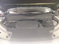 Li Auto L9 Max - ფოტო 19