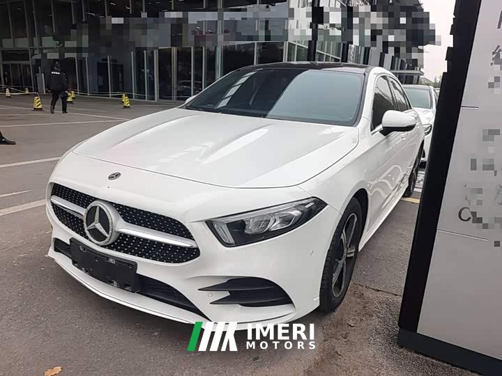 Mercedes-Benz A-Class Facelift A 200 L Sport Sedan Fashion Edition