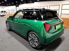 BMW Electric MINI Cooper 456km COOPER E Classic Edition - ფოტო 4