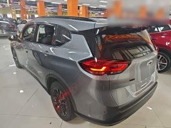 Volkswagen Viloran Mild Hybrid Redline 530T Automatic Luxury Edition (5 2 Seating) - ფოტო 4