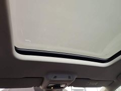 Volkswagen Viloran 330TSI Business Edition - ფოტო 17