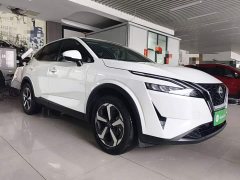 Nissan Qashqai 1.3T CVT Luxury Edition - ფოტო 3
