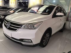 Baojun 730 1.5L Manual Fashion Edition 7-seater - ფოტო 1