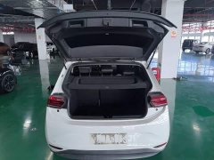 Volkswagen ID.3 Outstanding Edition - ფოტო 18