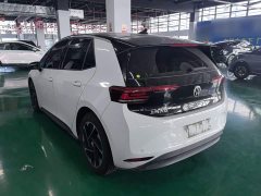 Volkswagen ID.3 Outstanding Edition - ფოტო 4