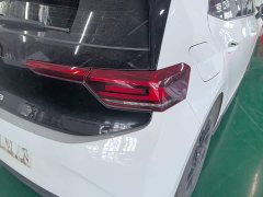 Volkswagen ID.3 Outstanding Edition - ფოტო 7