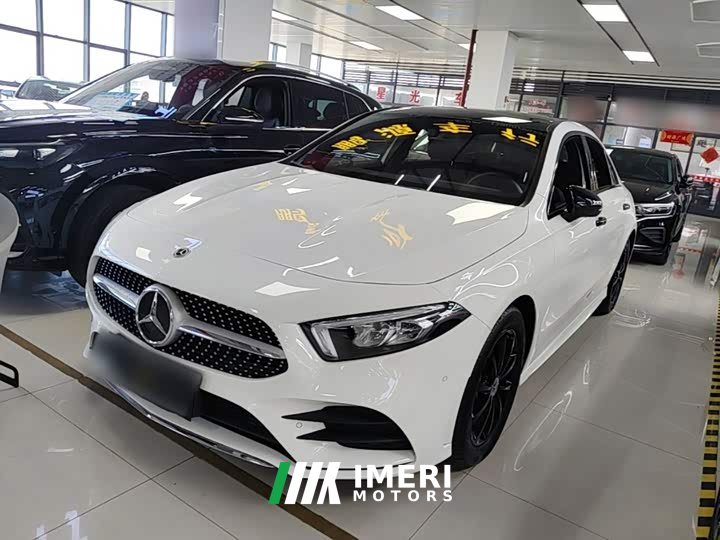 Mercedes-Benz A-Class A 200 L Sport Sedan Fashion Edition