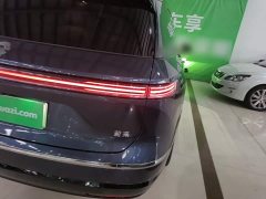 NIO ES8 Six-Seat Executive Signature Edition - ფოტო 7