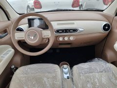 Wuling Hongguang MINIEV Fourth Generation Four-Door Advanced Edition - ფოტო 9
