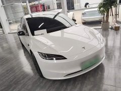 Tesla Model 3 Rear-Wheel Drive - ფოტო 3