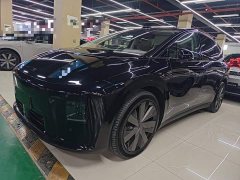 Li Auto i8 Standard Edition - ფოტო 1