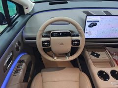 Li Auto i8 Standard Edition - ფოტო 10