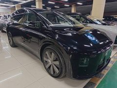 Li Auto i8 Standard Edition - ფოტო 3