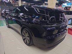 Li Auto i8 Standard Edition - ფოტო 4