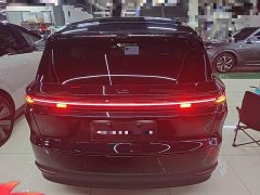 Li Auto i8 Standard Edition - ფოტო 5