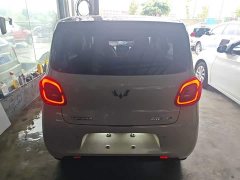 Wuling Hongguang MINIEV Fourth Generation Four-Door Premium Plus Edition - ფოტო 5