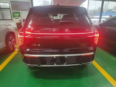 FAW Red Flag HS3 PHEV 115km Dynamic Edition - ფოტო 5