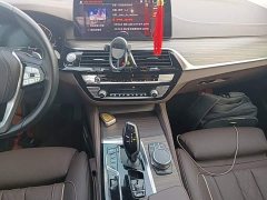BMW 5 Series 530Li Luxury Edition Premium Package - ფოტო 12