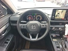 Honda CR-V 240TURBO FWD Active 5-Seater - ფოტო 10