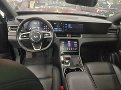 Li Auto ONE Extended Range 6-Seater - ფოტო 9