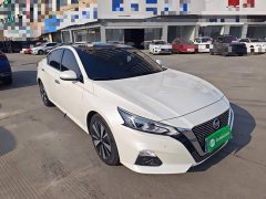 Nissan Teana 2.0L XL Comfort - ფოტო 3