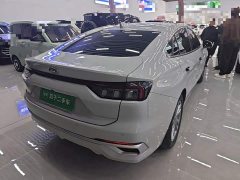 Ford Mondeo EcoBoost 180 Luxury - ფოტო 6