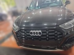 Audi Q5L 40 TFSI Luxury Dynamic - ფოტო 4