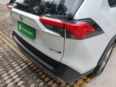 Toyota RAV4 2.0L CVT FWD Fashion Edition - ფოტო 7