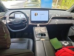 Dongfeng eπ008 210Max Extended Range 6-Seater - ფოტო 12