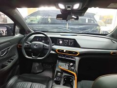 Changan UNI-T 1.5T Sport Premium Edition - ფოტო 12
