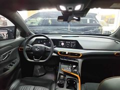 Changan UNI-T 1.5T Sport Premium Edition - ფოტო 9