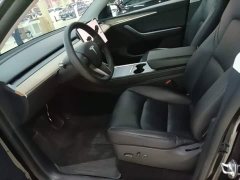 Tesla Model Y Standard Range RWD - ფოტო 14