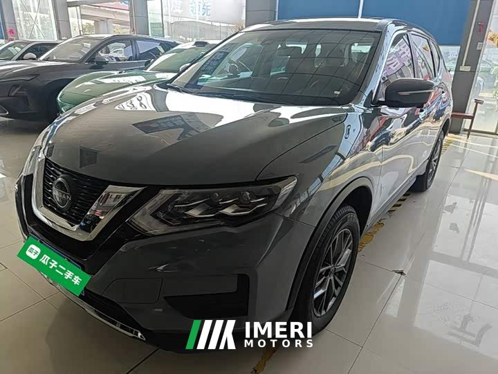 Nissan Qashqai Honor 2.0L FWD Premium - ავტომობილი ჩინეთიდან