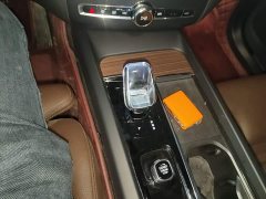 Volvo XC60 B5 AWD Smart Remote Luxury Edition - ფოტო 13