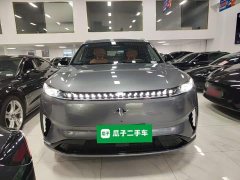 BMW eπ008 Six-Seat Pure Electric Family Comfort Edition - ფოტო 2