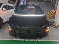 Li Auto i8 Standard Edition - ფოტო 2