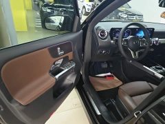 Mercedes-Benz GLB 200 Dynamic - ფოტო 15