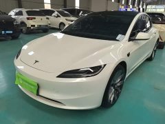 Tesla Model 3 Rear-Wheel Drive - ფოტო 1