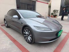 Tesla Model 3 Rear-Wheel Drive - ფოტო 3
