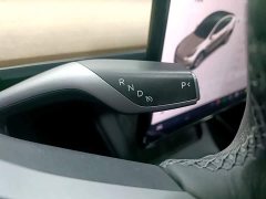Tesla Model Y Standard Range RWD - ფოტო 13