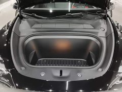 Tesla Model Y Rear-Wheel Drive - ფოტო 19