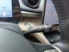 BYD Dolphin 420km Fashion Edition - ფოტო 13