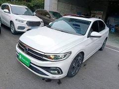 Volkswagen Bora 200TSI DSG Comfort Pro - ფოტო 1