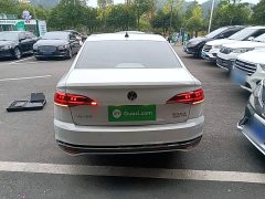 Volkswagen Bora 200TSI DSG Comfort Pro - ფოტო 5